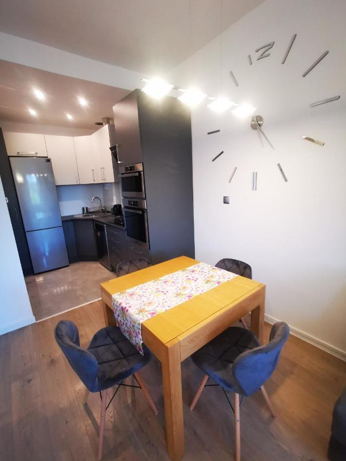 K&Scielna4013 Apartment Swidnica  Luaran gambar